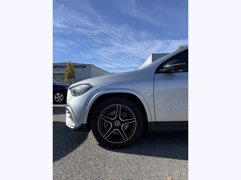 Image Mercedes-Benz GLA 200 d 4MATIC AMG Line  